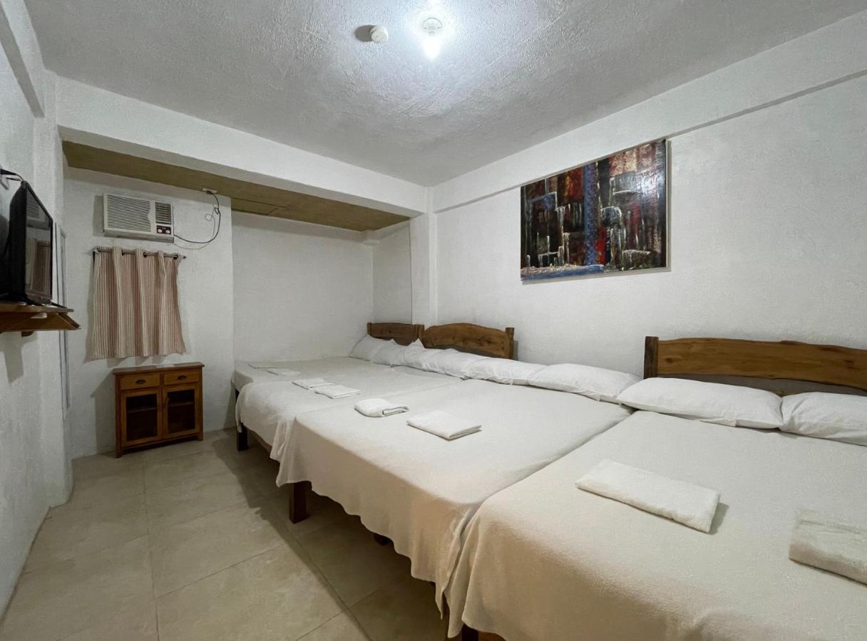 Akkaw Baler Hometel Δωμάτιο φωτογραφία